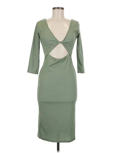 Pre-owned Stradivarius Cocktail Dress In Green
