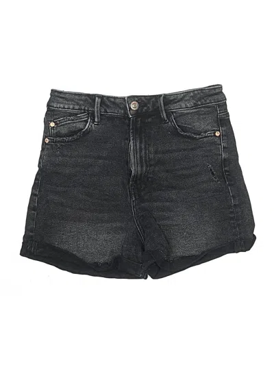 Pre-owned Stradivarius Denim Shorts In Black