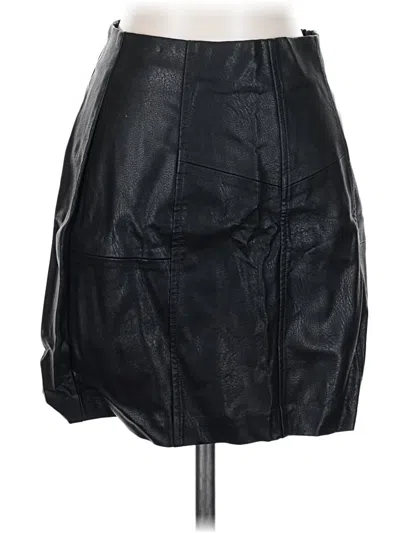 Pre-owned Stradivarius Faux Leather Skirt In Black