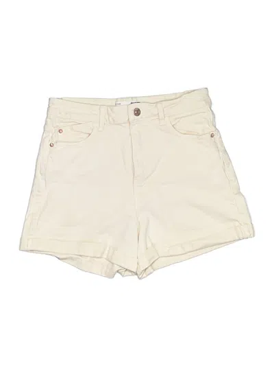 Pre-owned Stradivarius Khaki Shorts In Ivory