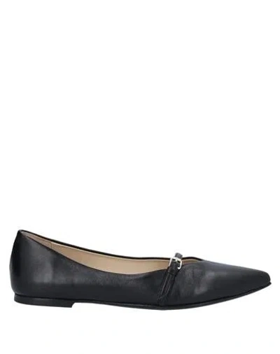 Strategia Ballet Flats In Black