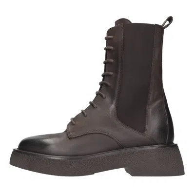 Strategia Boots Brown In Marrone Scuri