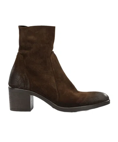 Strategia Mid Heel Ankle Boots In Brown