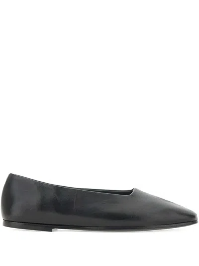 Strategia Shoes Kaliko Ballerina Shoes
