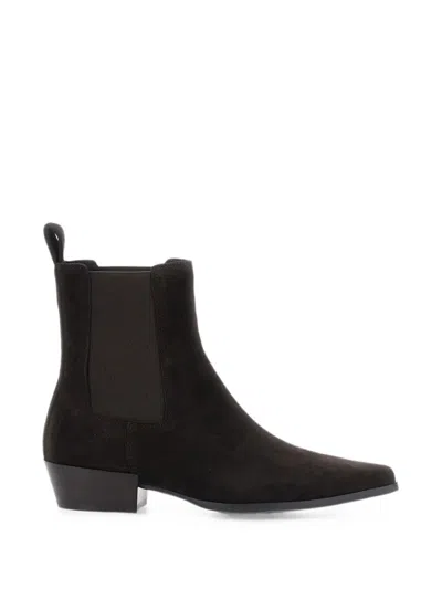 Strategia Shoes Nina Suede Pointed-toe Ankle Boots In Black