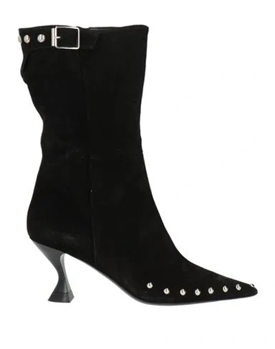 Strategia Woman Ankle Boots Black Size 7 Leather