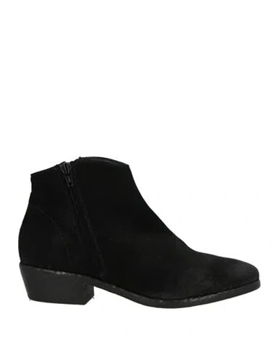 Strategia Woman Ankle Boots Black Size 7.5 Leather