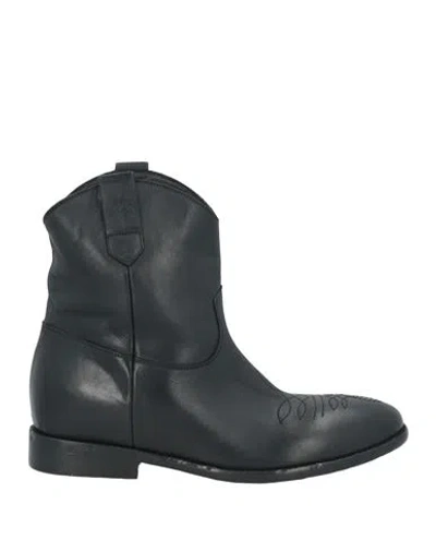 Strategia Woman Ankle Boots Black Size 8 Leather