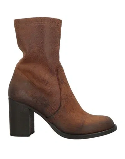 Strategia Woman Ankle Boots Brown Size 10 Textile Fibers