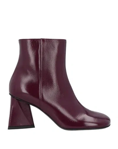 Strategia Woman Ankle Boots Deep Purple Size 6 Leather