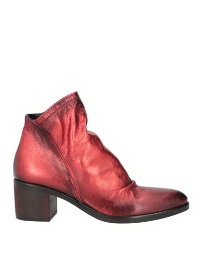 Strategia Woman Ankle Boots Red Size 8 Leather