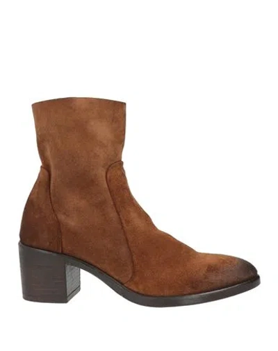 Strategia Woman Ankle Boots Tan Size 6 Leather In Brown
