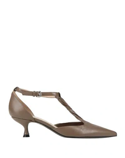 Strategia Woman Pumps Khaki Size 6.5 Soft Leather In Beige