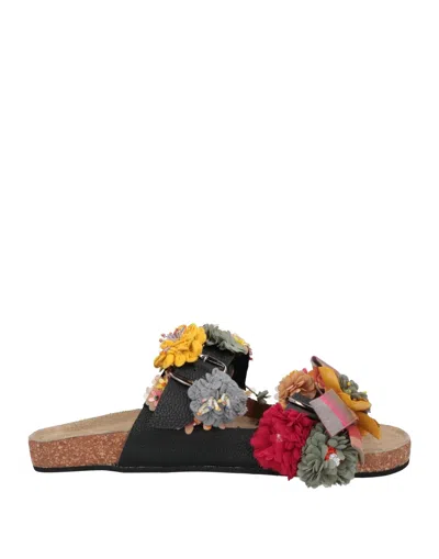 Strategia Sandals In Black
