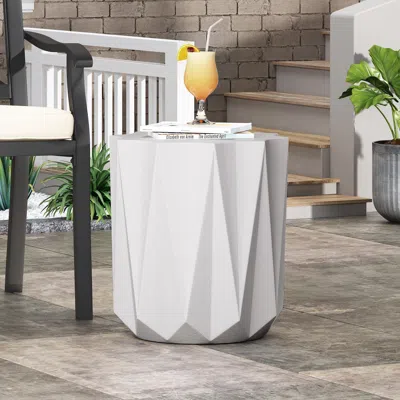 Streamdale Furniture Streamdale Geometric Star Concrete Side Table: Lightweight, Durable, And Eye-catching