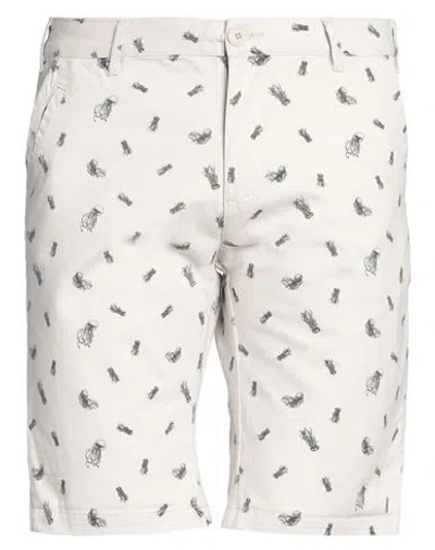 Street Gallery Man Shorts & Bermuda Shorts Light Grey Size 34 Cotton