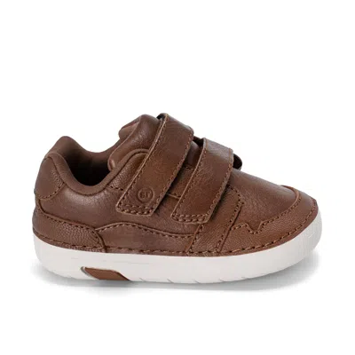Stride Rite Alfredo Mini Sneaker - Little Kid In Brown