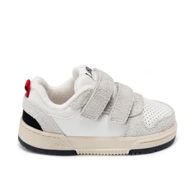 Stride Rite Denver Sneaker - Big Kid In Gray