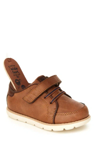 Stride Rite Kids' Ethan Sneaker In Tan