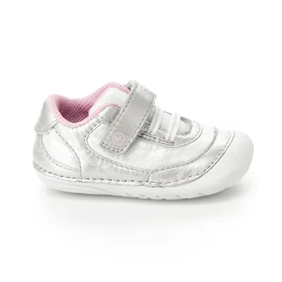 Stride Rite Jazzy Sneaker - Little Kid In White