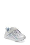 Stride Rite Kids' Made2play® Journey 3.0 Sneaker In Silver Sparkle