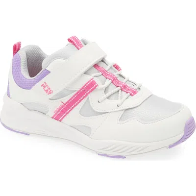 Stride Rite Kids' Made2play® Player 2.0 Sneaker In White