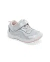 Stride Rite Little Girls Srt Winslow 2.0 Apma Approved Shoe In Silver