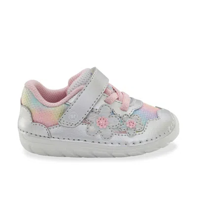Stride Rite Rosa Sneaker - Little Kid In White