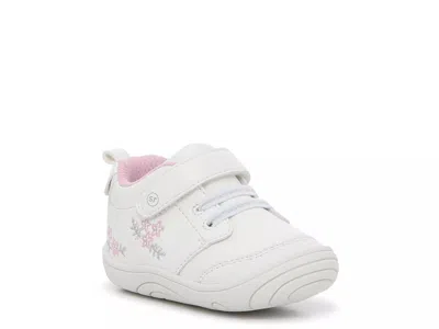 Stride Rite Taye 2.0 Sneaker Kids' In White