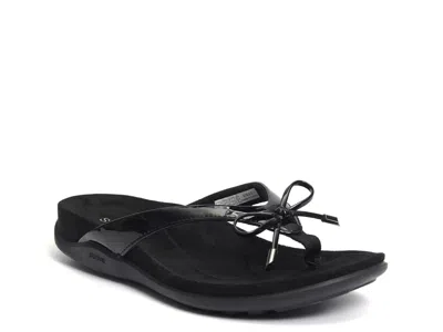 Strive Island 2 Sandal In Multi