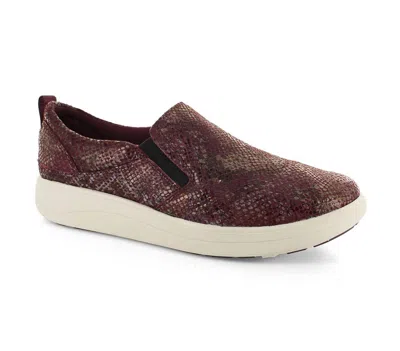 Strive Women's Florida Shoes In Plum Snake In White