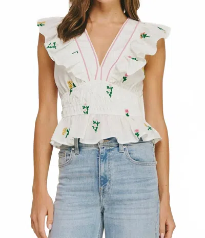 Strut & Bolt Women's Flower Bouquet Embroidery Top In White