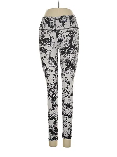 Pre-owned Strut This Active Pants In Silver