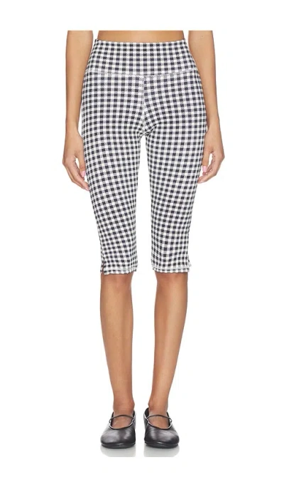 Strut This The Wren Capri Legging In White