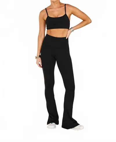 STRUT THIS WOMEN'S BEAU PANT IN BLACK