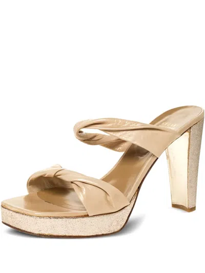 Pre-owned Stuart Weitzman 307047 Beige In Neutral