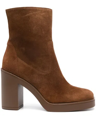 STUART WEITZMAN 80MM BETHENNY BOOTS