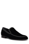 Stuart Weitzman Alexan Loafer In Black