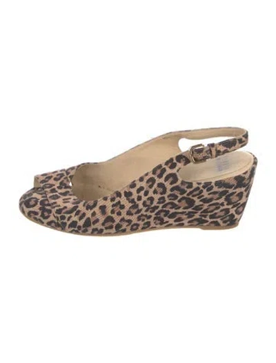 Pre-owned Stuart Weitzman Animal Print Slingback Pumps In Pink