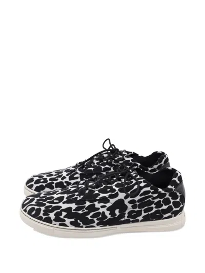Pre-owned Stuart Weitzman Animal-print Canvas Sneakers In Black