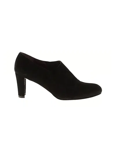Pre-owned Stuart Weitzman Ankle Boots In Black