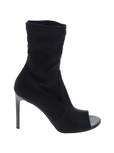Pre-owned Stuart Weitzman Ankle Boots In Black
