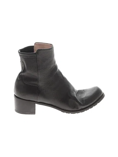 Pre-owned Stuart Weitzman Ankle Boots In Black