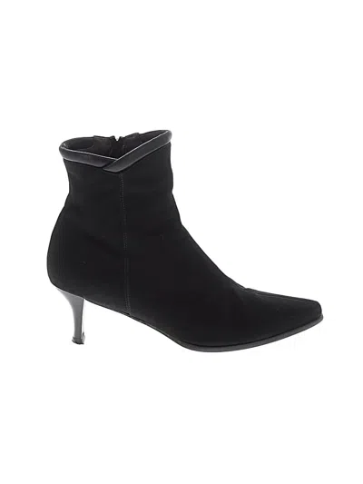 Pre-owned Stuart Weitzman Ankle Boots In Black