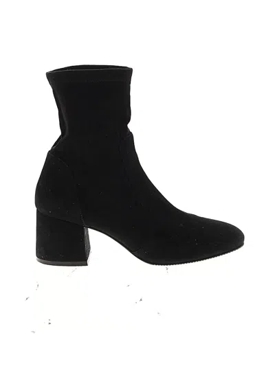 Pre-owned Stuart Weitzman Ankle Boots In Black