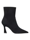 Stuart Weitzman Zippered Short Boots In Black