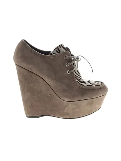 Pre-owned Stuart Weitzman Ankle Boots In Tan