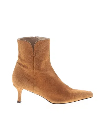 Pre-owned Stuart Weitzman Ankle Boots In Tan