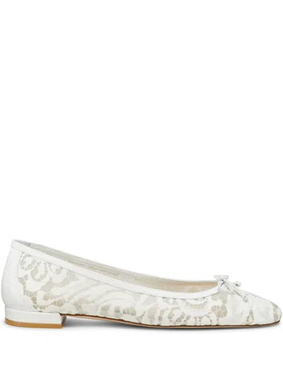 Stuart Weitzman Arabella Ballet Flats In 白色