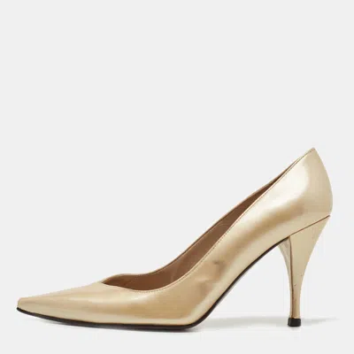 Pre-owned Stuart Weitzman Beige Patent Leather Pumps Size 36
